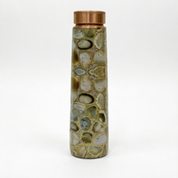 Bouteille d'eau ayurvédique artisanale en cuivre pur imprimé galets d'agate avec bouchon anti-fuite pour fêtes, KTV, bars et restaurants