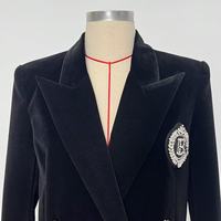 Blazer mi-long en velours noir élégant pour femme, automne-hiver