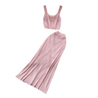 Ensemble 2 pièces d'été pour femme en tricot ajouré : caraco court sans manches et jupe longue moulante taille haute