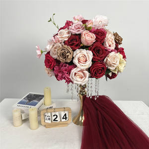 Centros de mesa florales de rosas rojas de seda al por mayor, bolas de flores rojas, centros de mesa para decoración de bodas. - Product Image 1