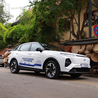 SUV Électrique JOYEE S08 Neuf à Énergie Renouvelable, Véhicule Électrique Haute Vitesse, Traction Avant, 5 Portes, 5 Sièges, Double Écran LCD 12,6 Pouces, Vente Directe Usine