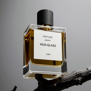 Bottiglia di vetro di <span class=keywords><strong>profumo</strong></span> quadrato di lusso trasparente vetro nero bottiglie di <span class=keywords><strong>profumo</strong></span> 100 <span class=keywords><strong>Ml</strong></span> 50 <span class=keywords><strong>Ml</strong></span> <span class=keywords><strong>30</strong></span> <span class=keywords><strong>ml</strong></span> profumi bottiglie con pacchetti - Product Image 4
