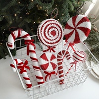 Décoration de fenêtre en forme de sapin de Noël en plastique écologique rouge et blanc à suspendre
