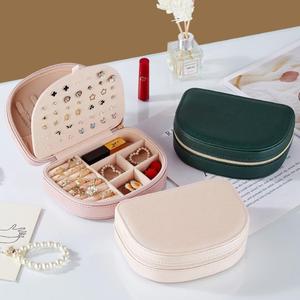 Boîte à bijoux en cuir en forme de demi-coquille multicolore, étui de rangement pour bijoux, vente en gros - Product Image 4