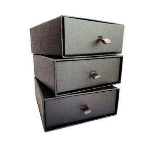 Caja de Regalo para Ropa en Forma de Cajón a Excelente Precio, con Recubrimiento UV en Relieve y Laminación Mate para Envíos y Regalos - Product Image 6