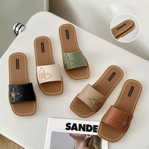 شبشب نسائي بنعل ناعم وصل حديثًا ، أحذية للسيدات بسعر رخيص بالجملة ، شبشب نسائي جميل للخروج - Product Image 5