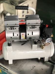Compresseur d'air avec débit de 250 L par minute - Product Image 3