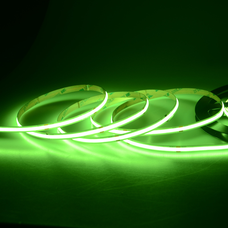 สีเขียว