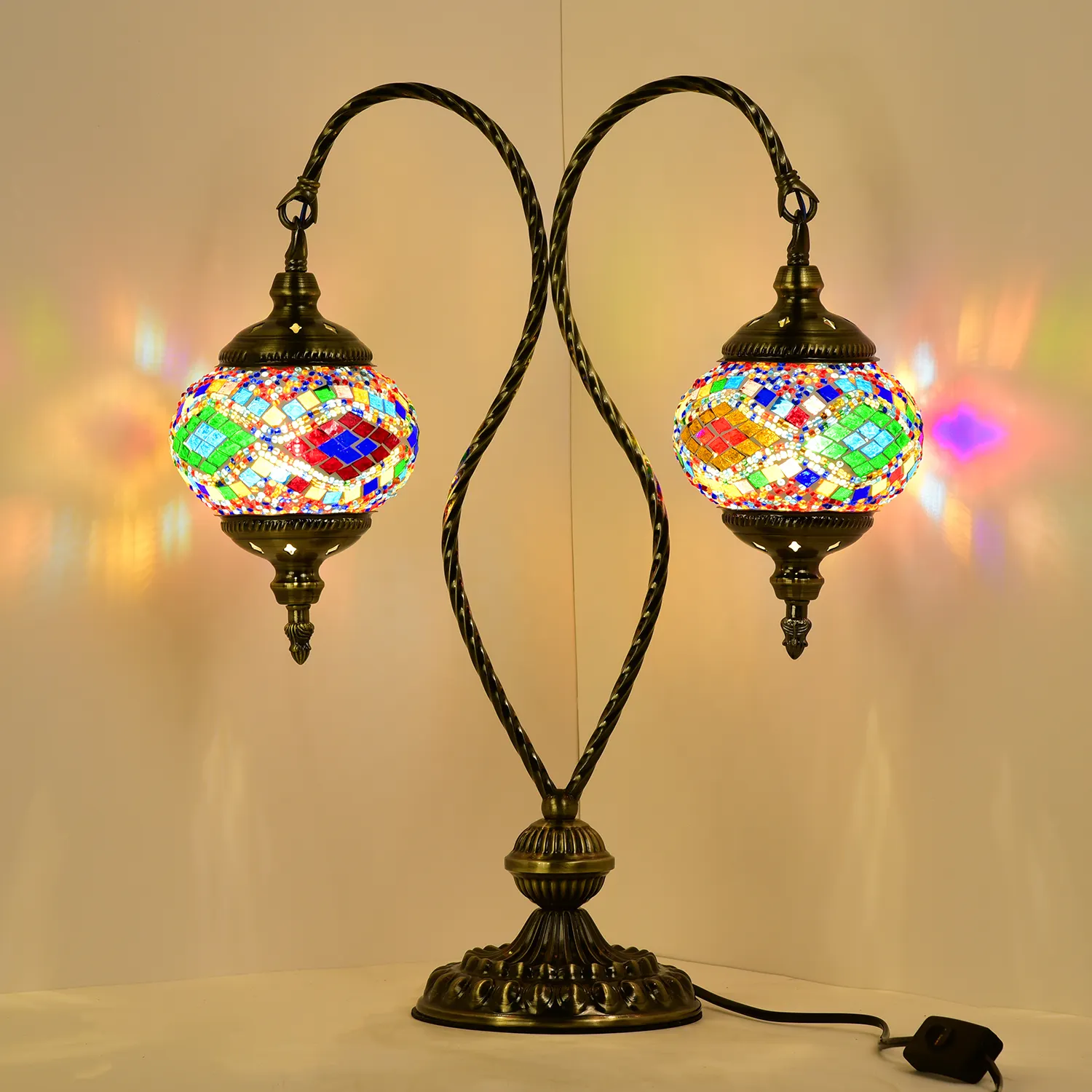 Marrakech Handgemaakte Dubbele Zwaan Tukish Mozaïek Glazen Tafel Lamp Voor Voor Thuis Hotel Deco