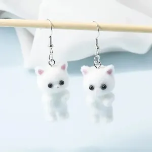 <span class=keywords><strong>La</strong></span> mejor oferta <span class=keywords><strong>de</strong></span> pendientes <span class=keywords><strong>de</strong></span> gato 3D, nuevo diseño, bonitos pendientes <span class=keywords><strong>de</strong></span> resina flocados con perlas, pendientes <span class=keywords><strong>de</strong></span> animales <span class=keywords><strong>de</strong></span> dibujos animados para mujer y niña, regalo <span class=keywords><strong>de</strong></span> fiesta - Product Image 4