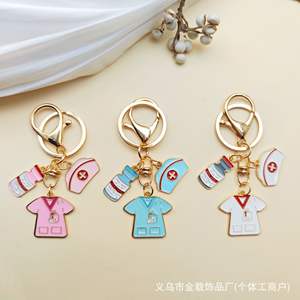 Llavero con Mosquetón y Vendaje Adhesivo para Kit de Primeros Auxilios, Diseño Moderno de Aleación de Zinc, Regalo para el Día de los Enfermeros y Doctores - Product Image 6