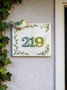 Petit numéro de <span class=keywords><strong>maison</strong></span> en céramique personnalisé haut de gamme pour l'extérieur, décoration de porte d'entrée résidentielle pour cour - Product Image 3