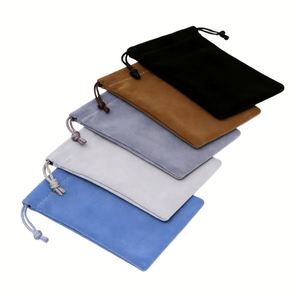 Pochettes en velours personnalisées avec cordon de serrage pour cadeaux de mariage, artisanat, rangement de bijoux personnalisé avec design anti-poussière - Product Image 3