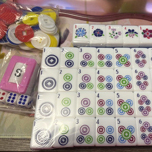 Tuiles en acrylique bleues de luxe personnalisées, jeu de mahjong américain à 4 couches de 160 cartes pour adultes, cadeau - Product Image 5