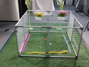 Clôture pliante transparente en acrylique facile à porter, parc portable pour chiens d'intérieur - Product Image 6