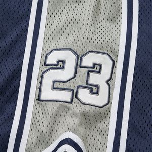 Pantalones cortos de baloncesto retro lisos bordado personalizado uniforme de baloncesto Atlético pantalones cortos de malla doble de secado rápido para hombres - Product Image 4