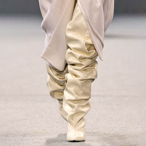 أحذية نسائية طويلة فضفاضة مطوي أعلى واسعة كعب عالي واسع فوق الركبة مضخات مثيرة مدببة اصبع القدم - Product Image 2