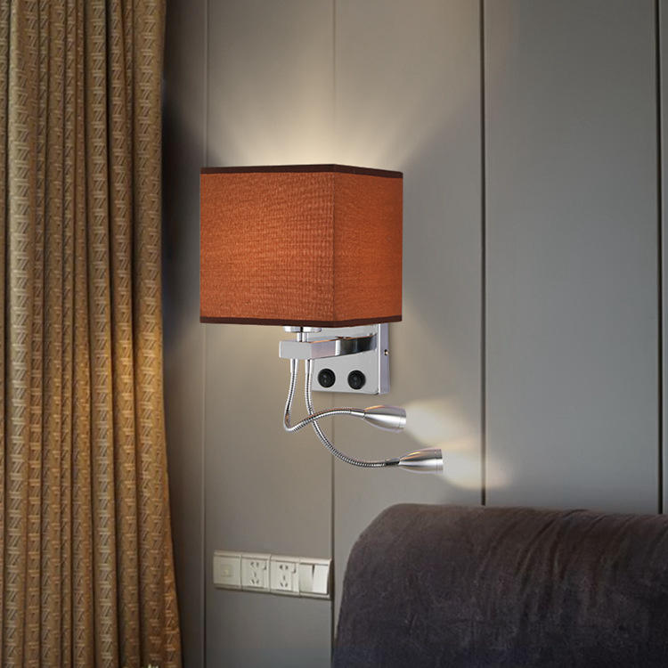 สีน้ำตาล