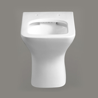 Salle de bains wc siège de toilette sanitaire moderne monté sur le sol siphonique en céramique toilette monobloc sans réservoir d'eau