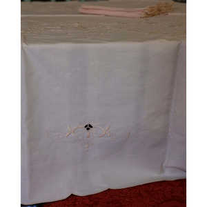 Mantel de Lino Pietrochianese con Encaje de Bobina, Diseño Jacquard con Grabado de Caramelo, Sin Arrugas, para Restaurantes y Hoteles - Product Image 3