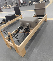 Reformer de Pilates de Madera de Roble con Media Torre Trapecio para Estudios, Gimnasios y Centros de Rehabilitación, Entrenamiento de Core