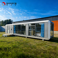 Unité mobile en acier toutes saisons, type Apple Cabin, personnalisable, étanche, préfabriquée, alimentée à l'énergie solaire, pour habitation, bureau ou vacances