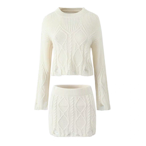 Đơn Giản Màu Xanh Màu Sắc Thoáng Khí Dệt Kim Của Phụ Nữ Áo Len Thiết Lập Crew Cổ Top & Quần Short Váy Mặc Giản Dị 120G - Product Image 2