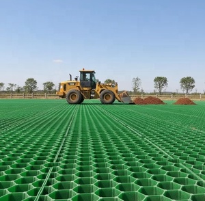 Rejillas Permeables para Césped de Gran Resistencia a la Compresión de 50 mm para Campos de Golf, Caminos de Entrada, Jardines, Estacionamientos y Techos Verdes - Product Image 4