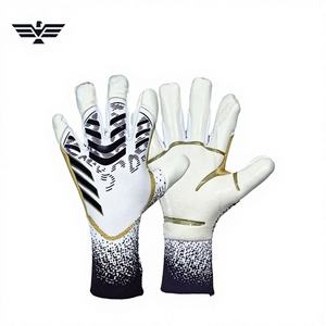 Gants de gardien de but de football professionnels de haute qualité, personnalisés, avec grip en latex de 4 mm, dos respirant, sangle de poignet réglable, unisexe - Product Image 1