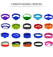 13.56mhz/125khz étanche nfc silicone bracelet bracelet nfc caoutchouc rfid bracelet pour événements