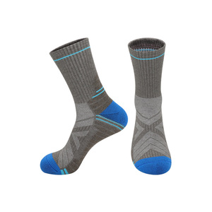 <span class=keywords><strong>Chaussettes</strong></span> de randonnée et de course en <span class=keywords><strong>laine</strong></span> mérinos camouflage, épaisses, respirantes, déodorantes, en tissu éponge <span class=keywords><strong>pour</strong></span> hommes et femmes - Product Image 6