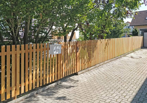 Valla de piquete de oreja de perro para jardines, parques, fácil de instalar, tablas de valla de madera, patios residenciales americanos, valla duradera de madera maciza - Product Image 5