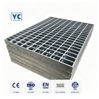 Grille en acier robuste pour station d’emballage – Plateforme de cargaison antidérapante et tranchée de niveleur de quai personn
