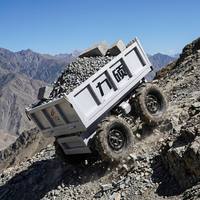Robot de transport électrique 4x4 pour charges de 500 kg avec fonction Follow Me et conduite autonome disponible