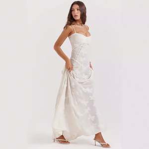 Vestido sin mangas sexy con tirantes y espalda descubierta Vestido de noche de graduación con cuello cuadrado bordado de gasa para mujer-Comprar - Product Image 2