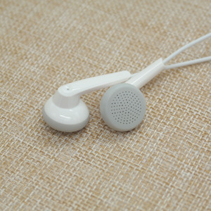 Auriculares de cabeza plana con micrófono para teléfonos móviles, reproductores Mp3, conector de 3,5 mm, función de saltar canciones con graves potentes - Product Image 3