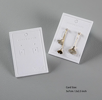 Étiquettes suspendues personnalisables en gros, étanches, avec code-barres, pour cravates et boucles d'oreilles, design découpé, accessoires capillaires écologiques