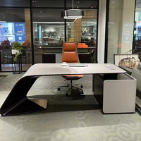 BOGAO Ventes chaudes Mobilier de bureau de direction moderne haut de gamme de luxe en forme de L avec armoire latérale Bureau blanc