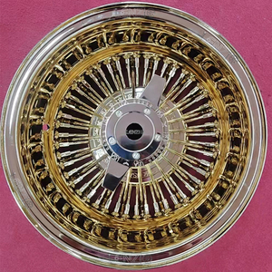 Nouvelles jantes à rayons gravées 13/14 pouces en acier chromé doré de luxe pour voiture classique, garantie 1 an - Product Image 1
