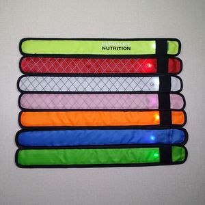 Đa chức năng <span class=keywords><strong>LED</strong></span> thể thao <span class=keywords><strong>armband</strong></span> với nhấp nháy ánh sáng cho an toàn đường bộ - Product Image 1
