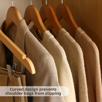 Cintres en bois de noyer classiques de luxe pour adultes, marque privée, avec pinces robustes et extra résistantes pour boutique