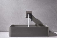Robinet de lavabo mural encastré en laiton moderne sans contact avec mitigeur eau chaude et froide