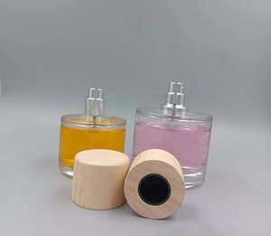 Wholesale Luxury 30ml 50ml 100ml <strong>atomizer</strong> <strong>Perfume</strong> Bottle with Wood Cap Spray unique parfum Glass Bottle Packaging - Product Image 5