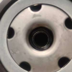 批发新款高品质汽车发动机机油滤清器 04E115561H 适用于奥迪车辆 - Product Image 3