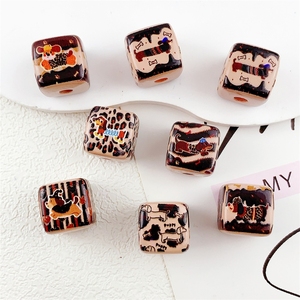 ลูกปัดอะคริลิคทรงสี่เหลี่ยมลายลูกสุนัขไส้กรอกน่ารัก ขนาด 14 มม. สีกาแฟ - Product Image 5
