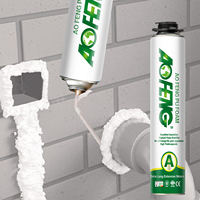 Mousse de polyuréthane de pulvérisation PU imperméable ignifuge à haute pression pour mastics d'isolation en expansion de construction