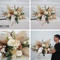 Ramo de Flores Artificiales de Hortensia y Rosa en Tono Crema, Decoración Floral para Mesa de Recepción de Boda con Eucalipto