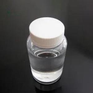 Approvisionnement en gros de matières premières cosmétiques : Myristate d'isopropyle (IPM) pour crèmes solaires et maquillage, CAS 110-27-0, en stock - Product Image 3