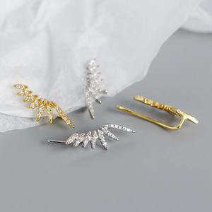 Mode populaire S925 argent Sterling 18K plaqué or zircon cubique CZ ailes crochet boucles d'oreilles pour les femmes - Product Image 5