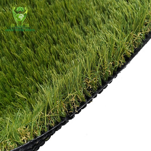 Gazon artificiel synthétique <span class=keywords><strong>vert</strong></span> en rouleau pour aménagement paysager, pelouse, cour, patio, jardin, balcon, décoration de fête et de mariage - Product Image 4